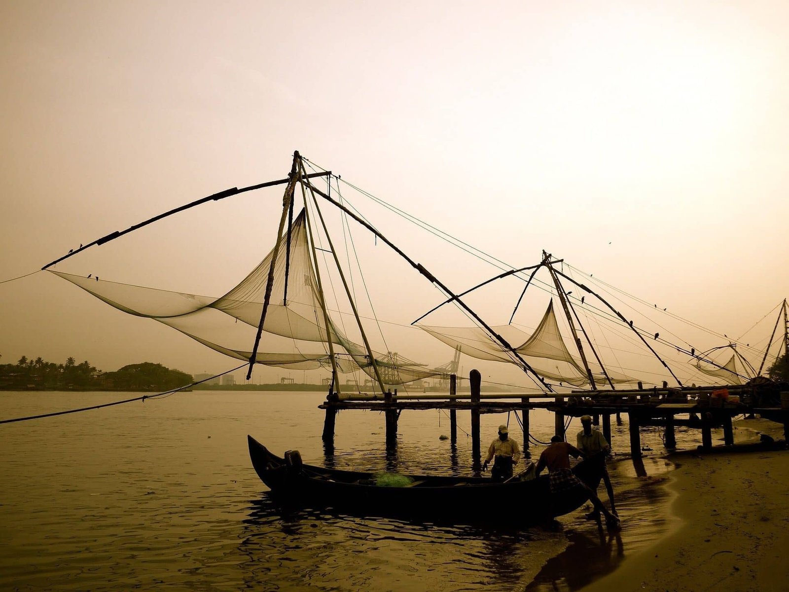 fort kochi cochin iconic fishing nets